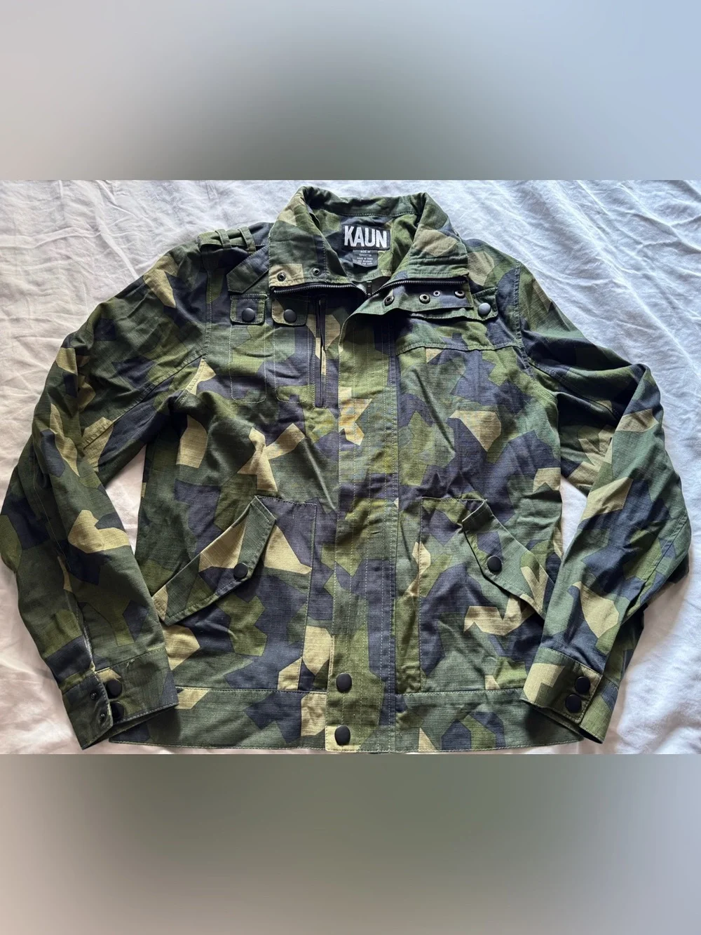 Men's Camouflage Military Field Jacket - Green Camo